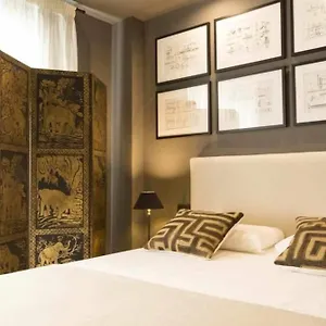 Adrián - Nogalera Apartamento